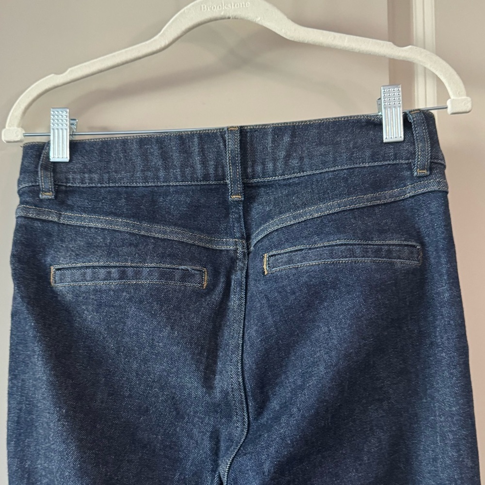 Spanx l Pintuck Flare Jeans l M - Picture 6 of 10